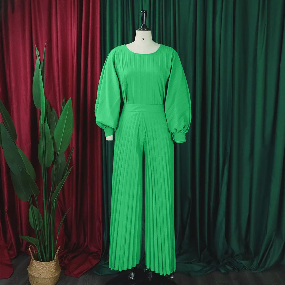 Europäischer und amerikanischer Sommer-Zweiteiler für Damen mit lockerer Passform: Freizeithemd und Hose mit weitem Bein.