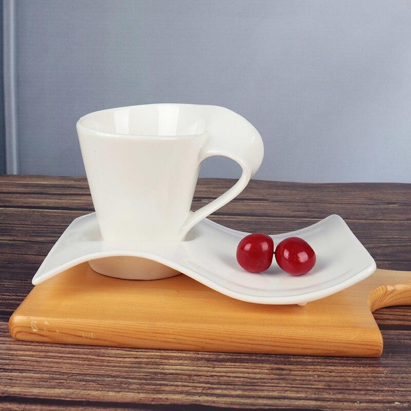 Einfaches weißes Keramik Wellkeramik Latte Macchiato Kaffee Set Zuhause Puccino Latte Macchiato Kaffeetassen Geschenke Kaffeetassen Teebeutel