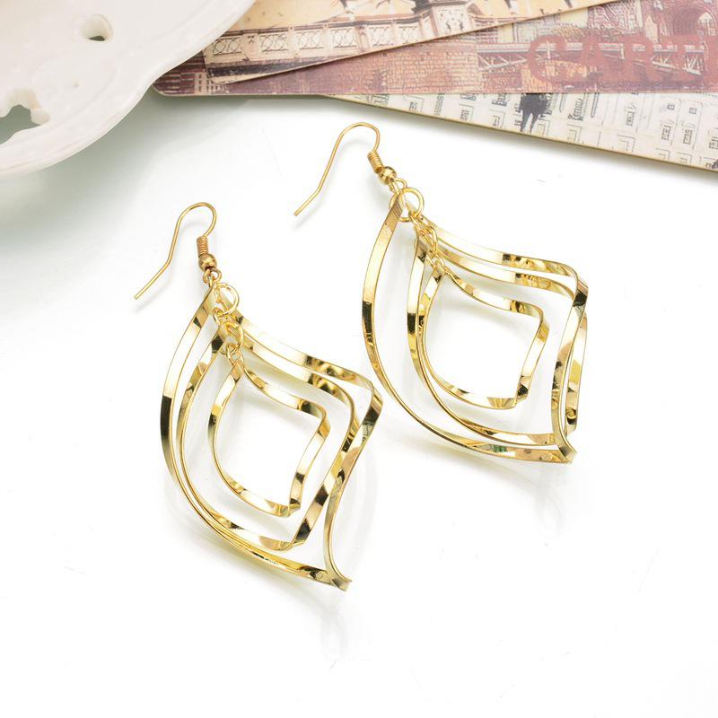 Korean Style Gold Leaf Curve Earrings - Sweet Dangle Studs