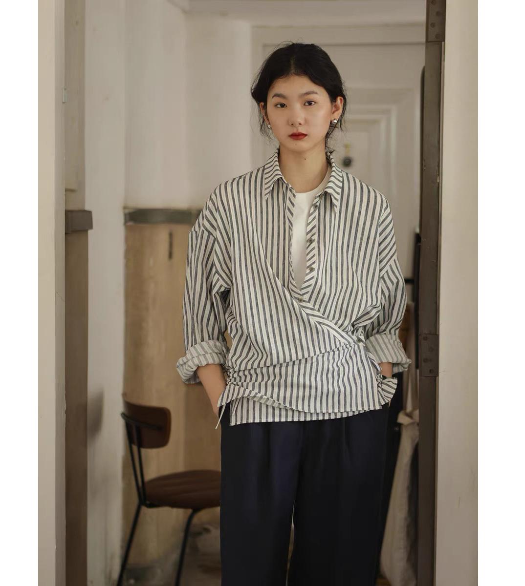 

Французская свободная полосатая рубашка