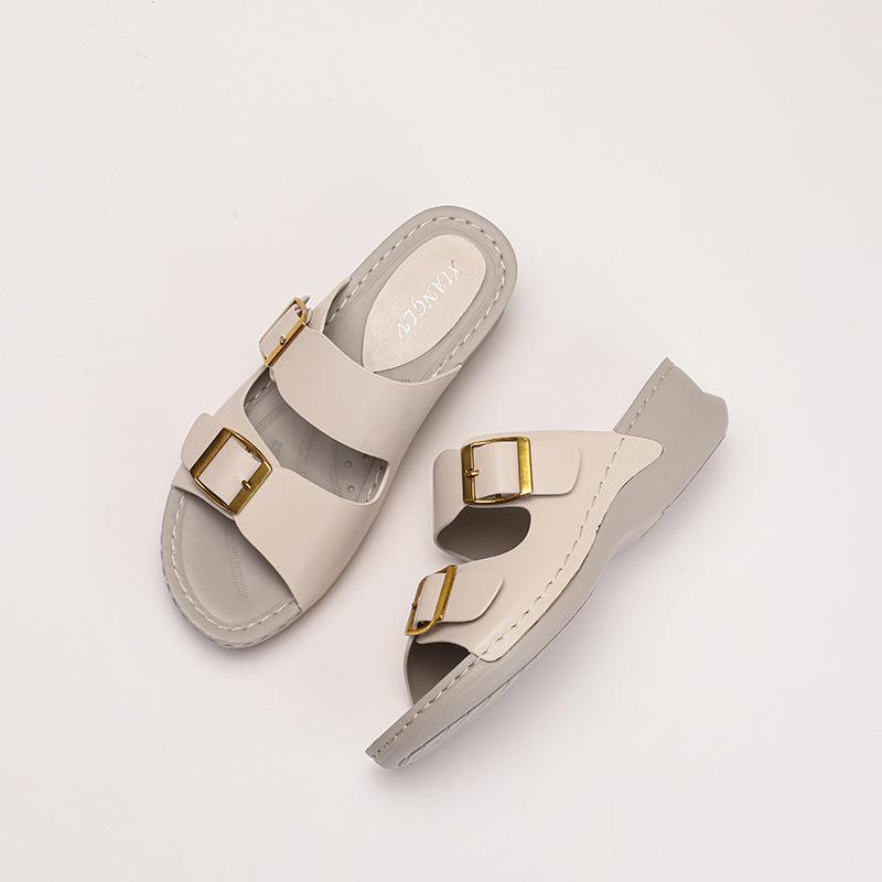 Thick-soled Heightening Slippers for Women's Summer Wear, New Breathable Lazy People Pedal Beach Sandals