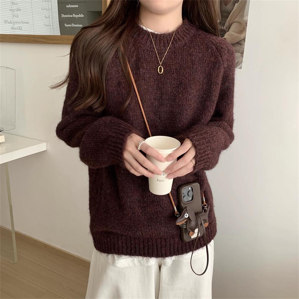 Soft Round Neck Pullover Sweater - Women's Autumn/Winter Loose-Fit, Solid Color Knitted Top with Long Sleeves