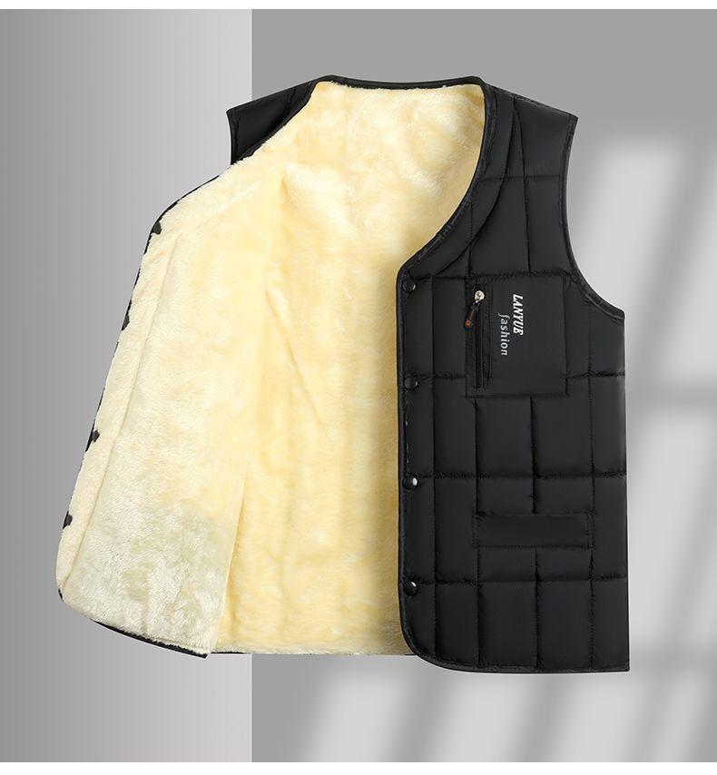 Men's Woodpecker Autumn/Winter Sleeveless Jacket - Middle-aged Dad's Thick, High-grade Cotton Vest.