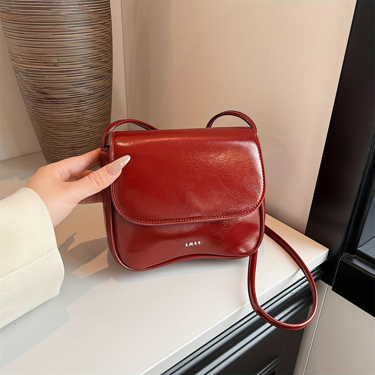 

Stylish Red Crossbody Bag for Women - Compact Square Design Adjustable Shoulder Strap Polyester Lining, Daily Commute темно-красного