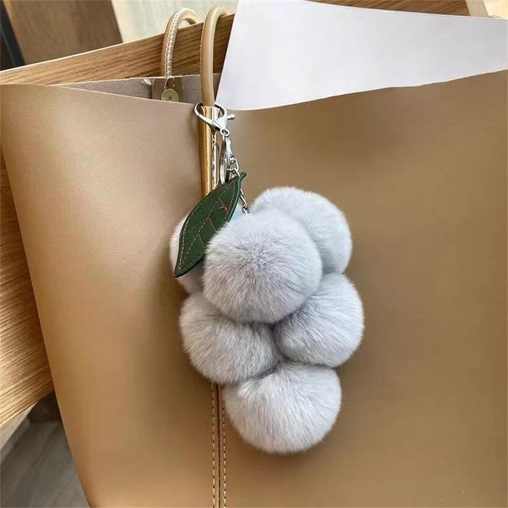 

Cute Imitation Otter Rabbit Bag Pendant Fur Pompoms Grape Stylish Keyring Fluffy Colorful Backpack Accessories Gift For Friends