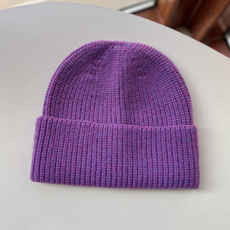 Light board autumn and winter wool hat Korean version warm ear protection cold hat simple pullover hat solid color versatile face small knitted hat