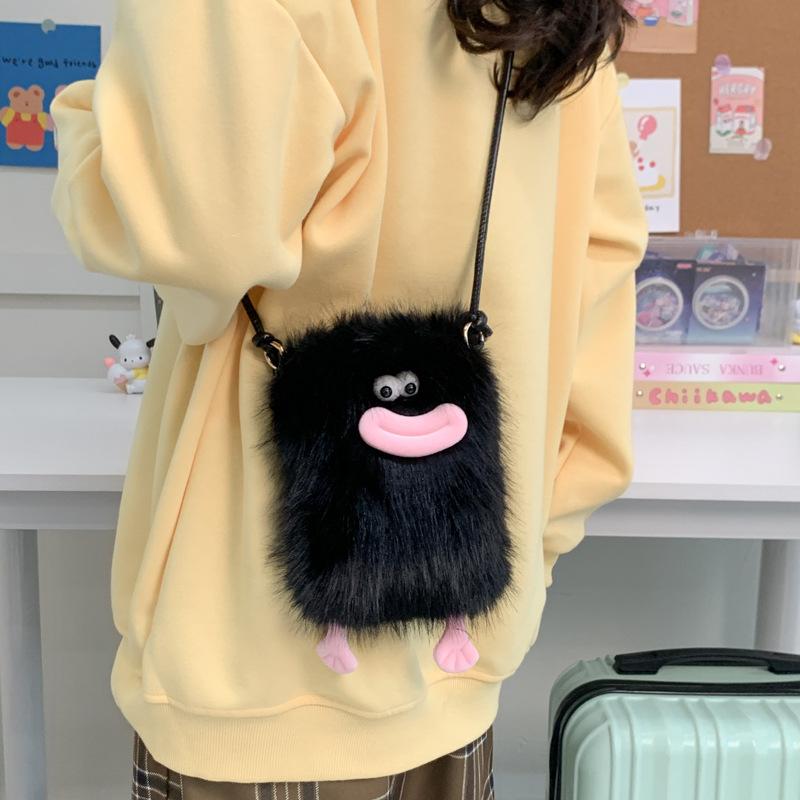 2025 autumn new plush cartoon mobile phone bag fashionable foreign personality cute fashion messenger mini bag tide
