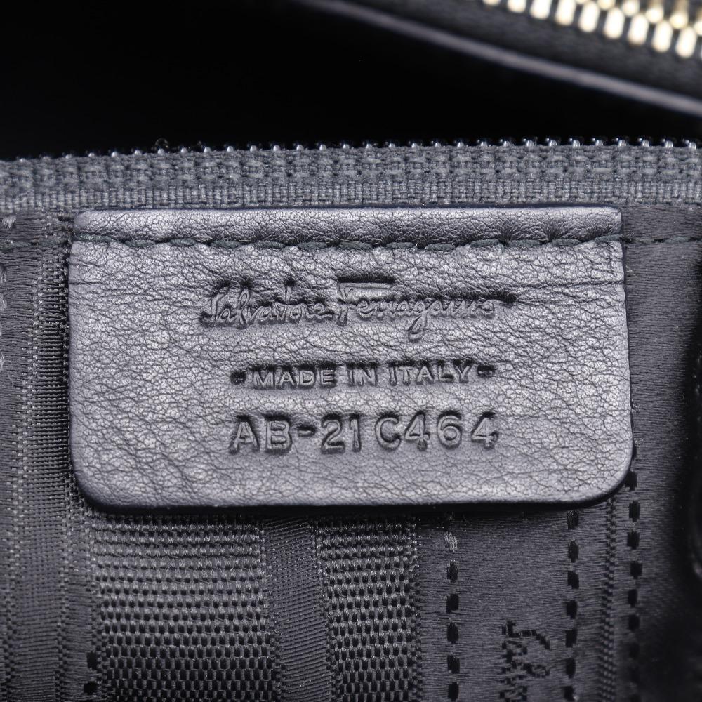 Salvatore Ferragamo Gancini Tote Bag AB-21C464 2WAYSkulderveske svart Kalveskinn Kvinner Brukt