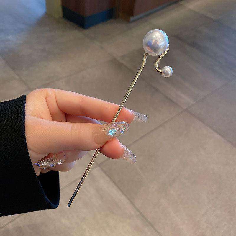 Four Seasons Chinese Tassel Hairpin: Ancient Style Hanfu with Fresh Pearl and Jiangnan Classical Cheongsam Hair Accessory