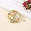 Versatile Crystals Pearls Brooch Pin for Hats Bags Dresses Comfortable Alloy Jewelry Gift for Women