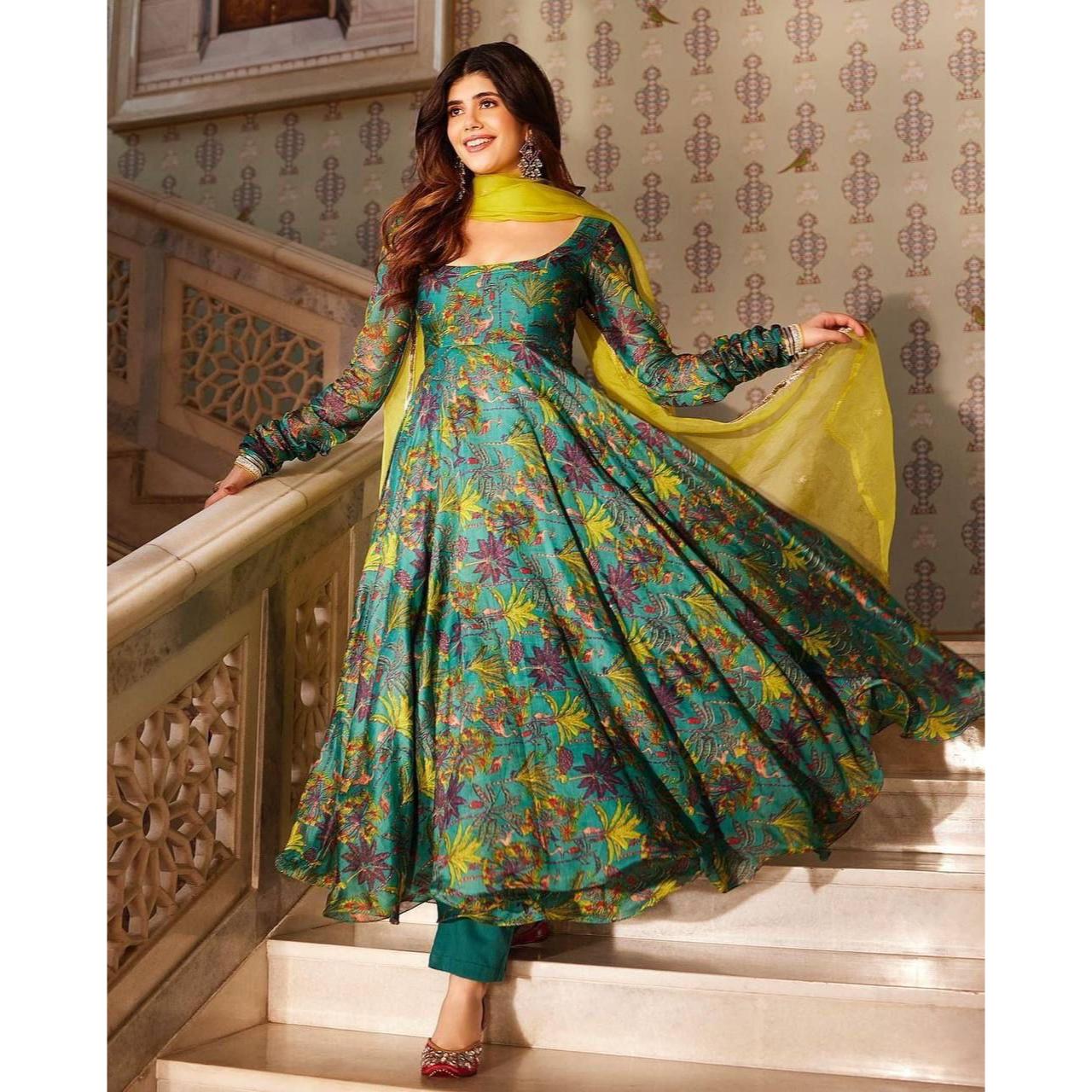 

стильное вечернее платье