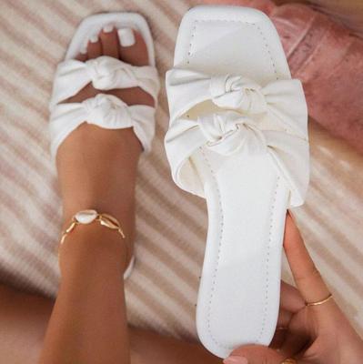 Sapatos de mulher – Sandálias