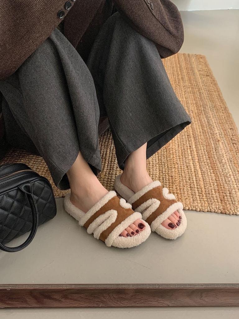Thick-bottomed Boken Wool Slippers for Women In the Autumn and Winter of 2025, the New Korean Version of One-word Wool Slippers, and the Small Person 