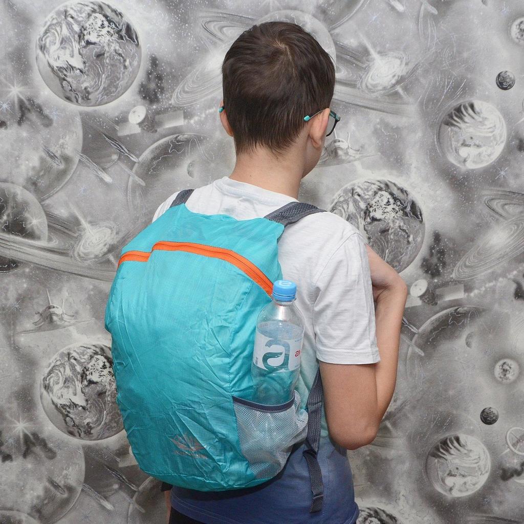 Lightweight, Stylish, and Foldable Backpack – a Lightweight and Waterproof Student Bag, Perfect for Travel, Hiking, and Sports