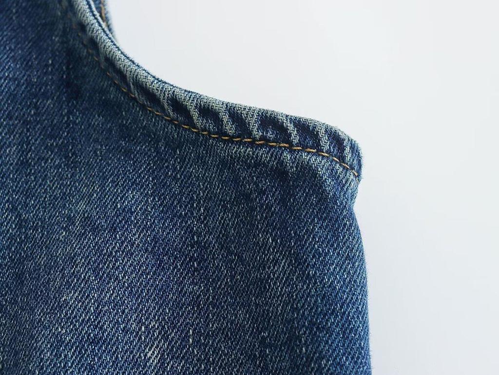 2024 Winter Women's European & American Style Fashionable Casual Denim V-Neck Sleeveless Vest