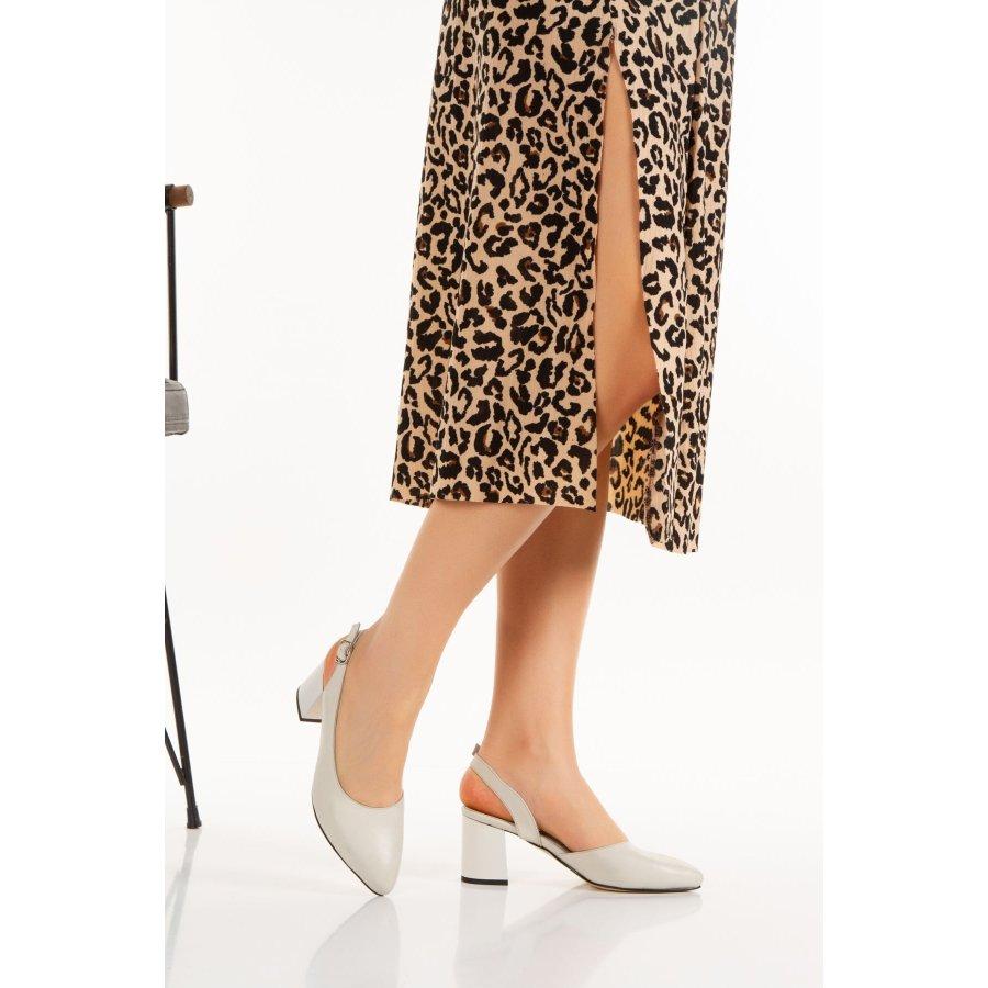 

Women s Genuine Leather Heeled Stylish Sandals 36 чорний