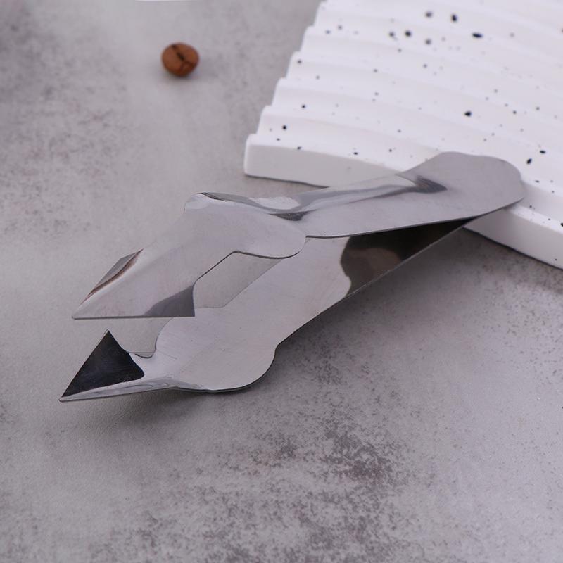 Stainless Steel Strawberry Huller Fruit Peeler Pineapple Corer Slicer Cutter Kitchen Knife Gadgets Pineapple Slicer Clips