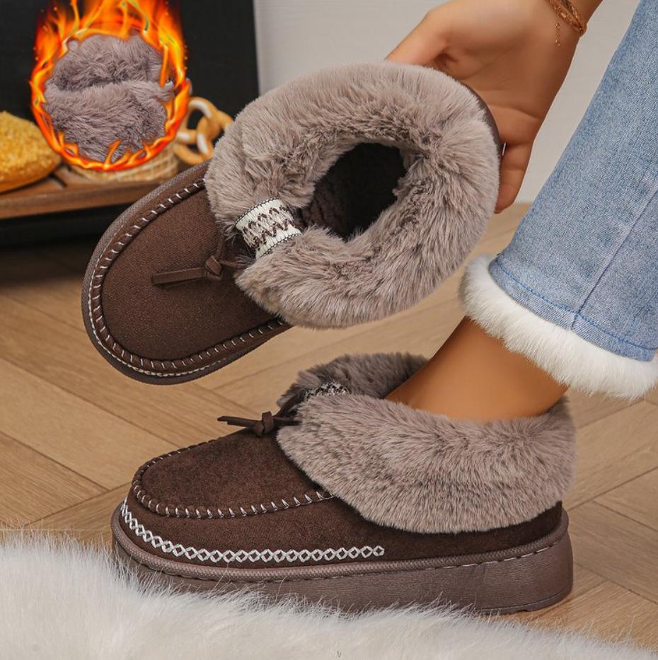 Fashion Winter Thick Fur Shoes Women Fringe Clogs Platform Tassel New SNOW Shoes Fur Shearling Snow Boots Retro Women's Shoes Platform