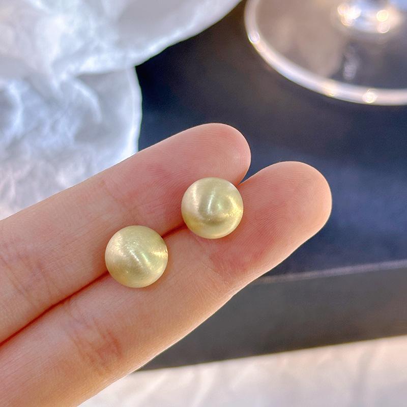 

French Retro Brushed Matte Texture Ball Earrings Niche Light Luxury Creative Design Stud Earrings