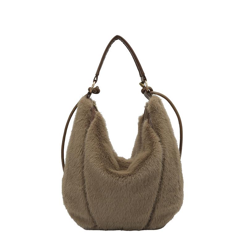 New plush bucket tote bag women's 2025 fashion foreign high-end shoulder bag niche trend casual women's bag