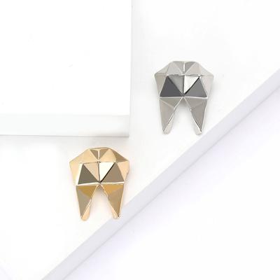 Creative Alloy Glossy Geometric Teeth Brooch Personality Versatile Men'S And Women'S Clothing Corsage Ornament Pin