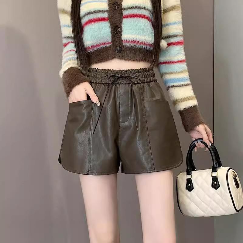 Women's Black PU Leather High Waist Wide-Leg Shorts - 2024 Autumn/Winter Collection