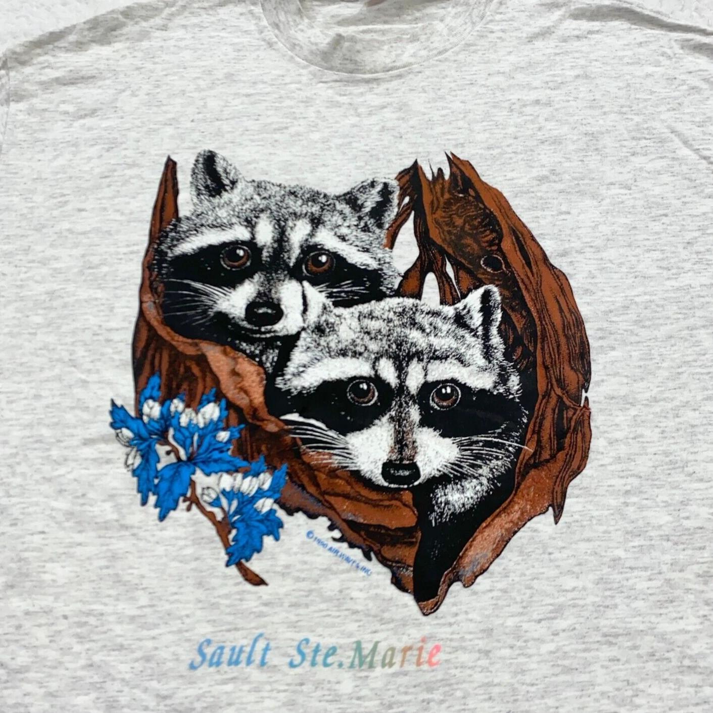 

vintage 90s RACCOON SAULT STE. MARIE MICHIGAN T-Shirt LARGE/XL nature animal 80s 3XL