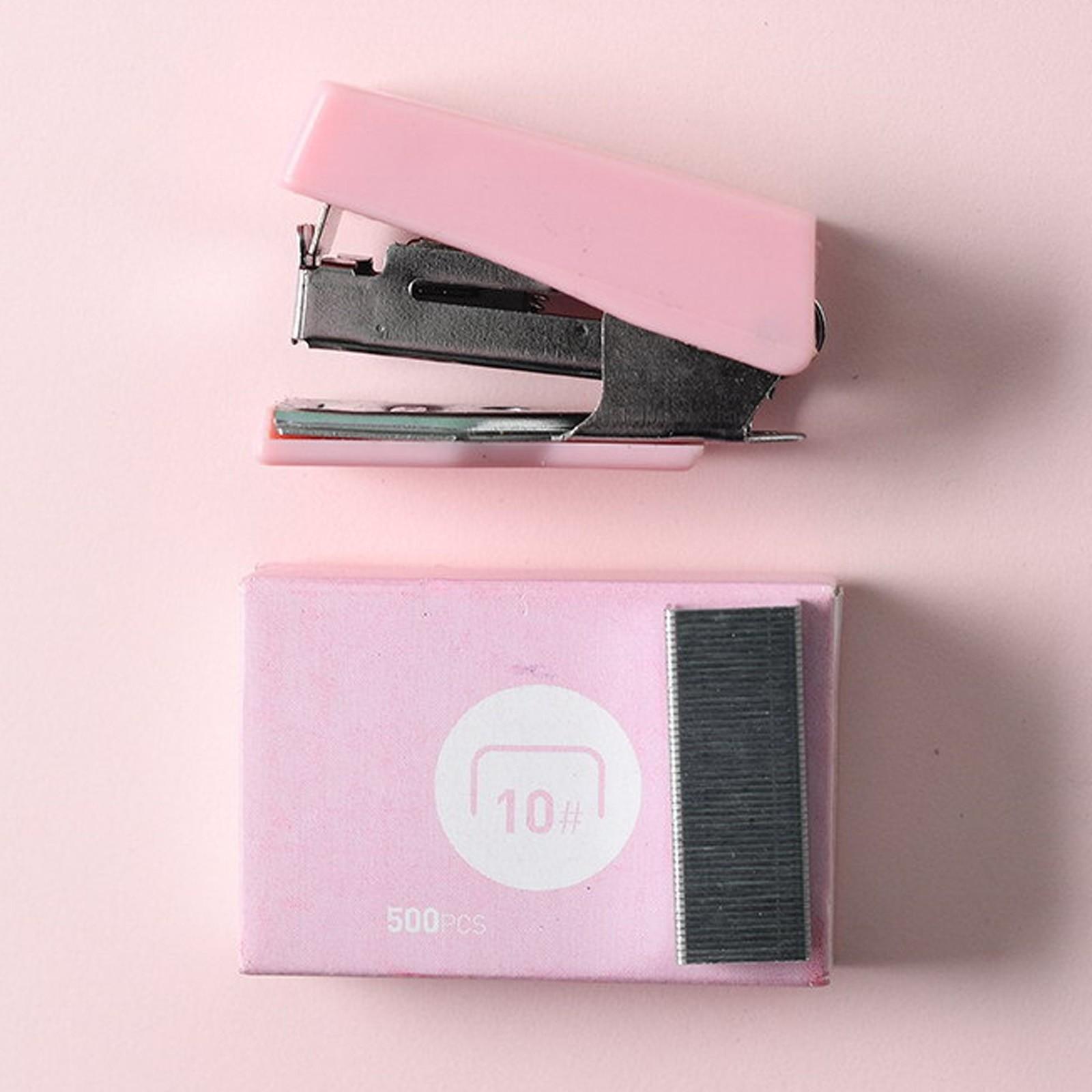 

Desk Desk Accessories Desk Supplies 1PC Stapler+400 Staples One Size розовый