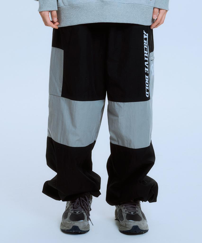 Akaibeuboldeu 939 Racing Panel Padded Pants (Black)