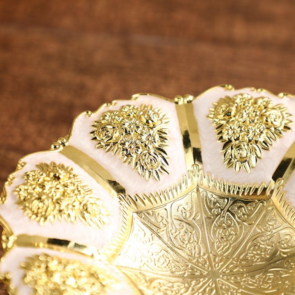 Luxurious European Fruit Plate High Capacity Pattern Fruit Rack Ceative Metal Fruit Disk  Desktop