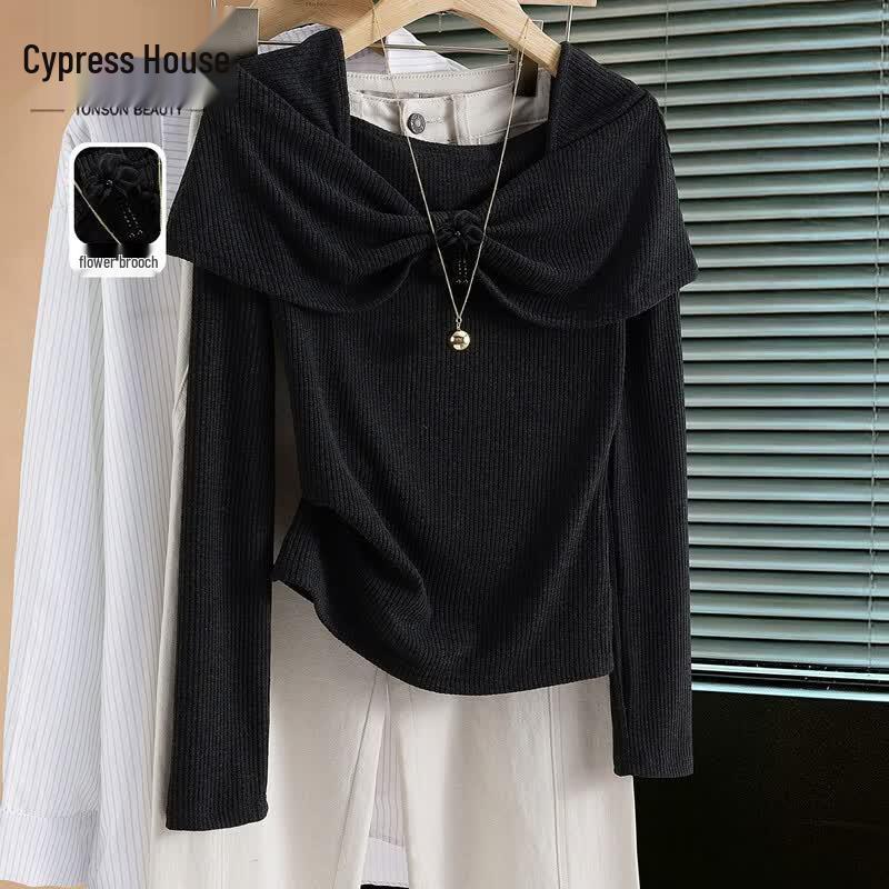 Women s Solid Square Neck Knit Pullover M