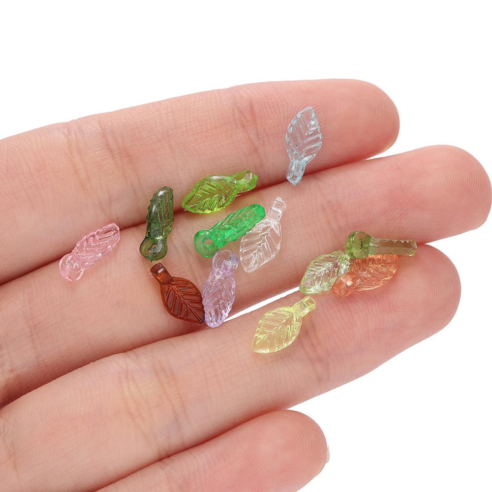 100pcs Acrylic Leaf Shaped Charms Colored Leaves Spacer Beads for DIY Necklaces Bracelets Crafts Charms Jewelry Making Supplies