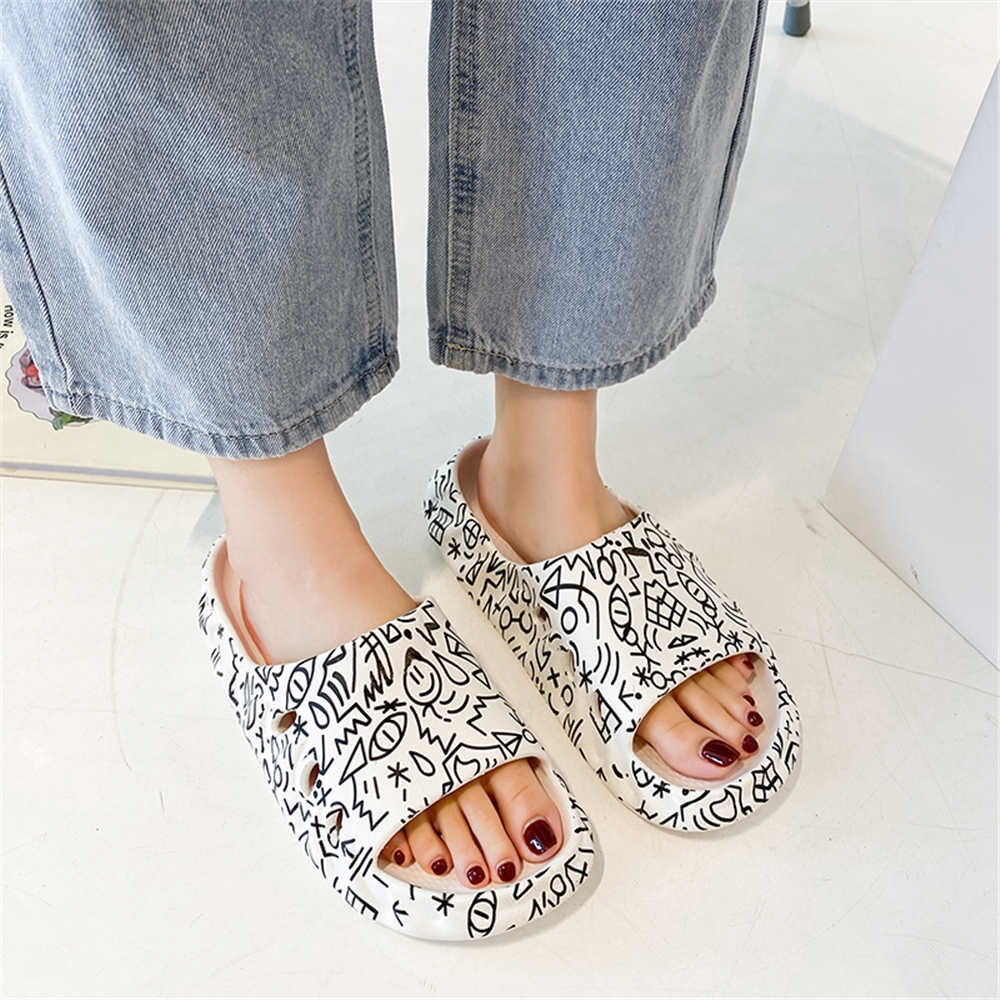 Fashion Bathroom Bedroom Sports Man To Walk Resort Sandals Shoes Anti-slip Slippers Sneakers Shoos Athletics Vintage Best Sellers