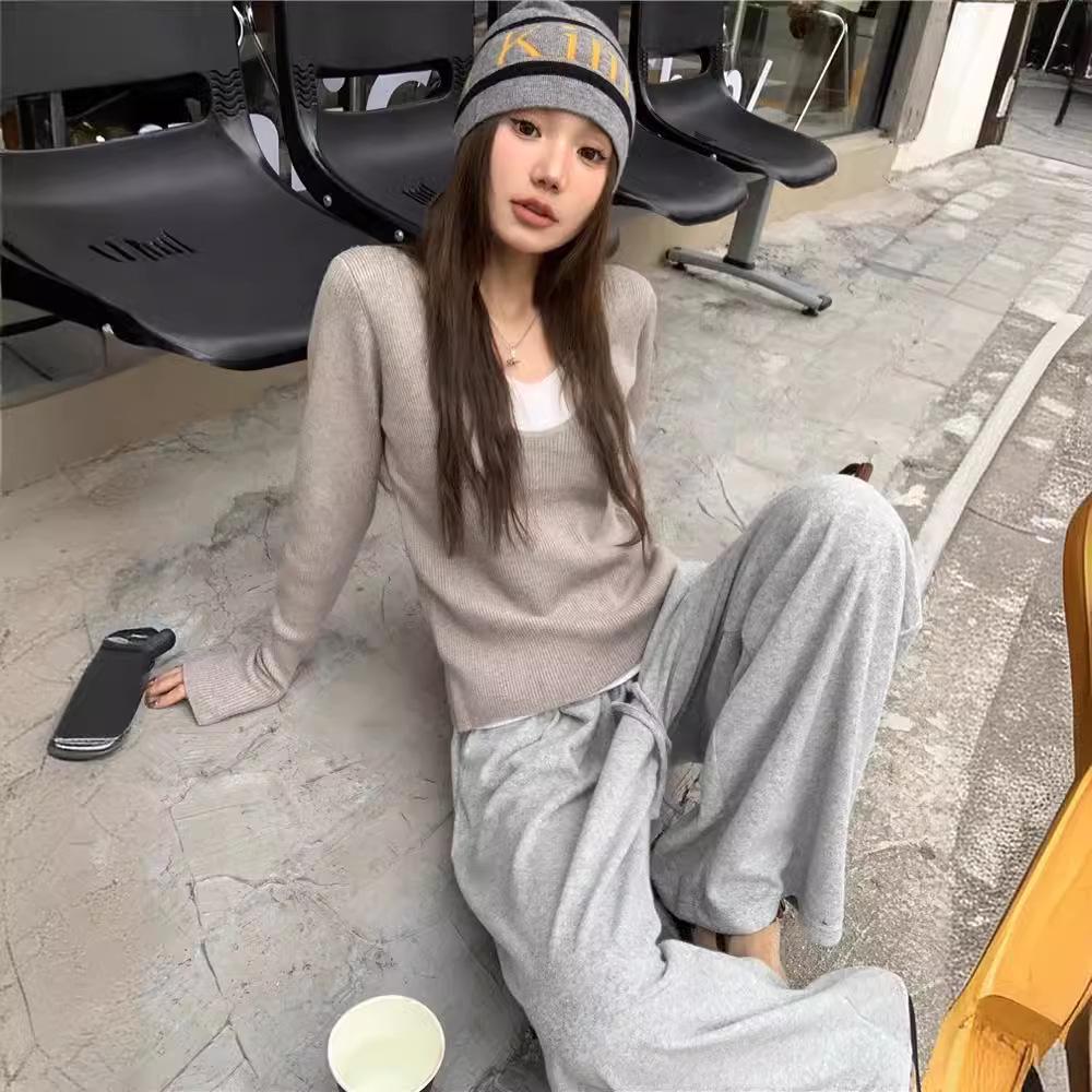 Dámský jarní zeštíhlující sametový pletený svetr, 250 g, malá velikost, s dlouhým rukávem, dvoudílný design