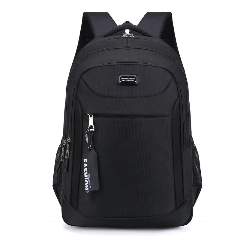 Backpack for Men Women with Minimalist Solid Color Design Suitable for Daily Commute School Travel and Office Use Modern Functional Style