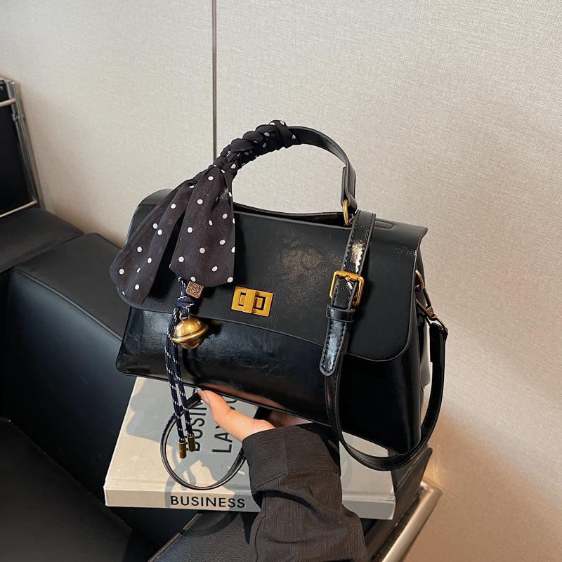 

Сумка женская премиум-класса в стиле ретро, повседневная, модная, популярная сумка через плечо или мессенджер, новинка осени и зимы чёрный