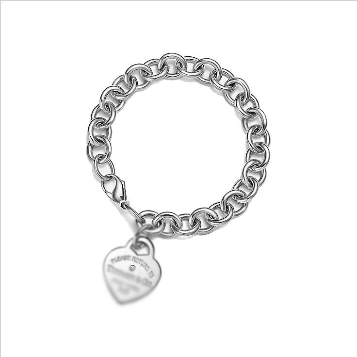 Classic Enamel Heart Bracelet for Women with Clasp Heart Pendant