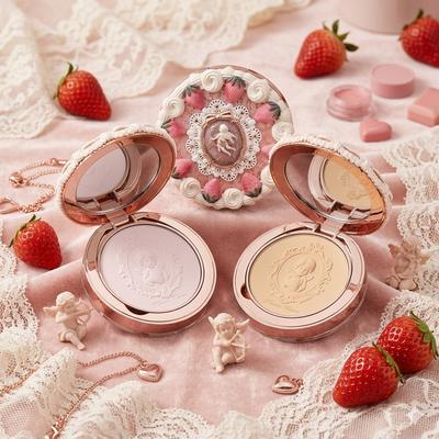 Flower Knows Strawberry Cupid Pressed Powder Matte Soft Oil Control Setting Powder Long Lasting Mattifying Translucent Powder
