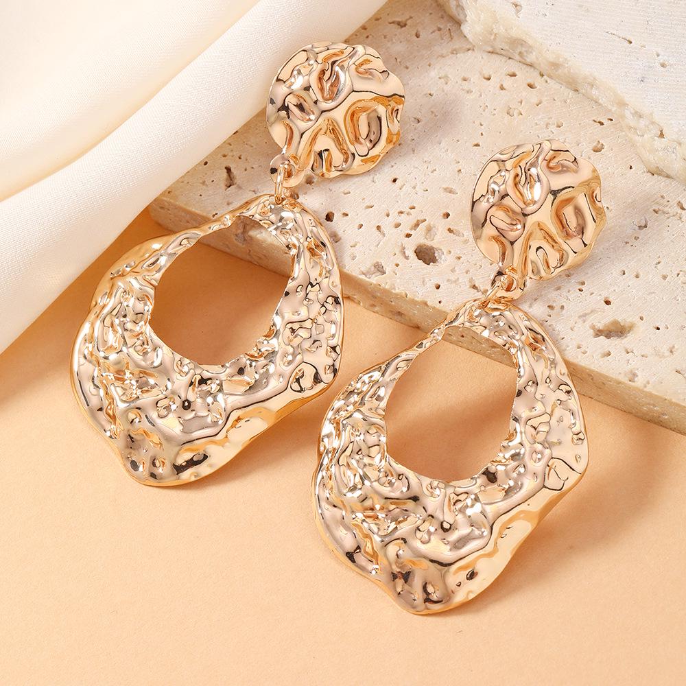 Fashionable Retro Irregular Earrings: European-American Style with Korean Influence