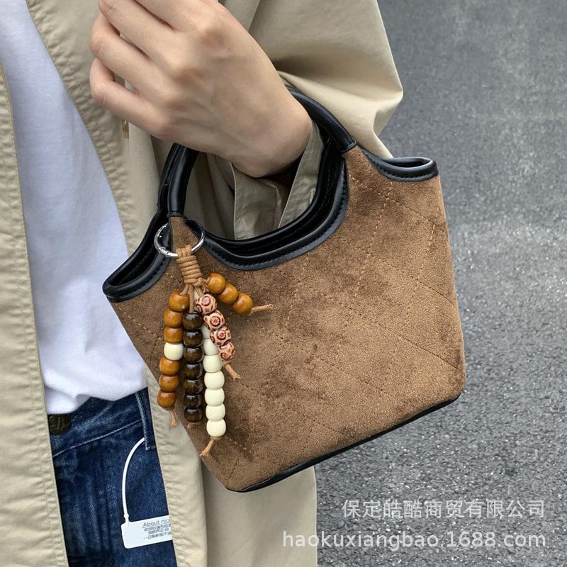 Rhombus hand bag women's 2025 new autumn and winter popular high-end suede shoulder bag crossbody bucket bag