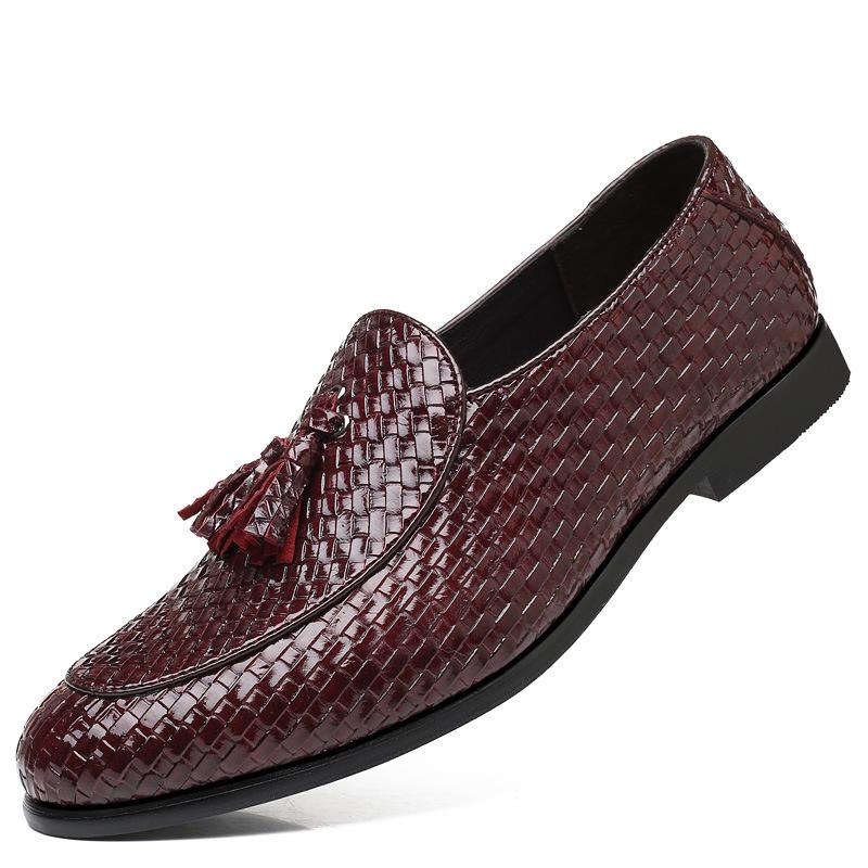 Newestmen Driving Loafers Shoes Weave Pattern Leather Men Flats Shoes Tassel Popular Men Moccasins Loafers Plus Size 38-47