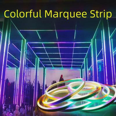 Bandă LED Colorată pentru Curse de Cai: Neon intermitent, cu efect de urmărire, impermeabil, flexibil pentru atmosferă exterioară