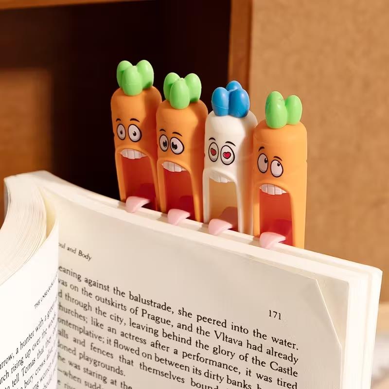 4Pcs Funny Carrot Shape Novelty Push Pen with a Tongue Mechanism Kids Easter Birthday Party Gift Black Ink Pen School Stationery
