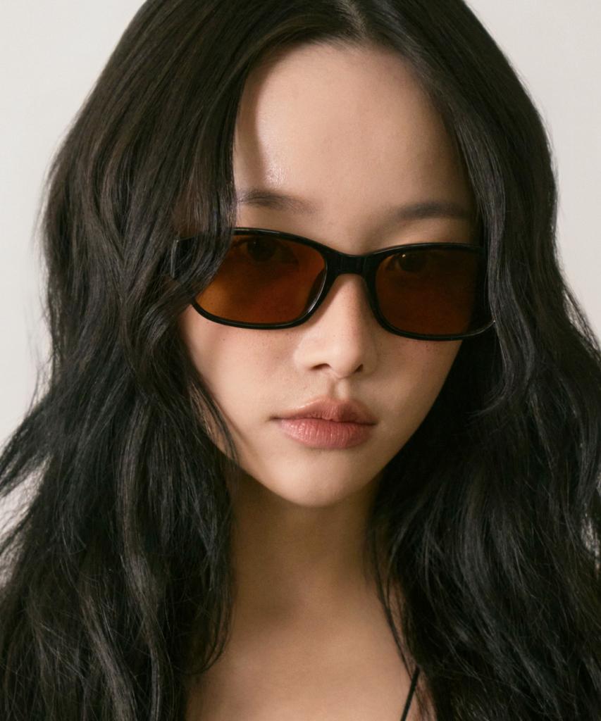 Hangeul Cali Flat Sunglasses Brown