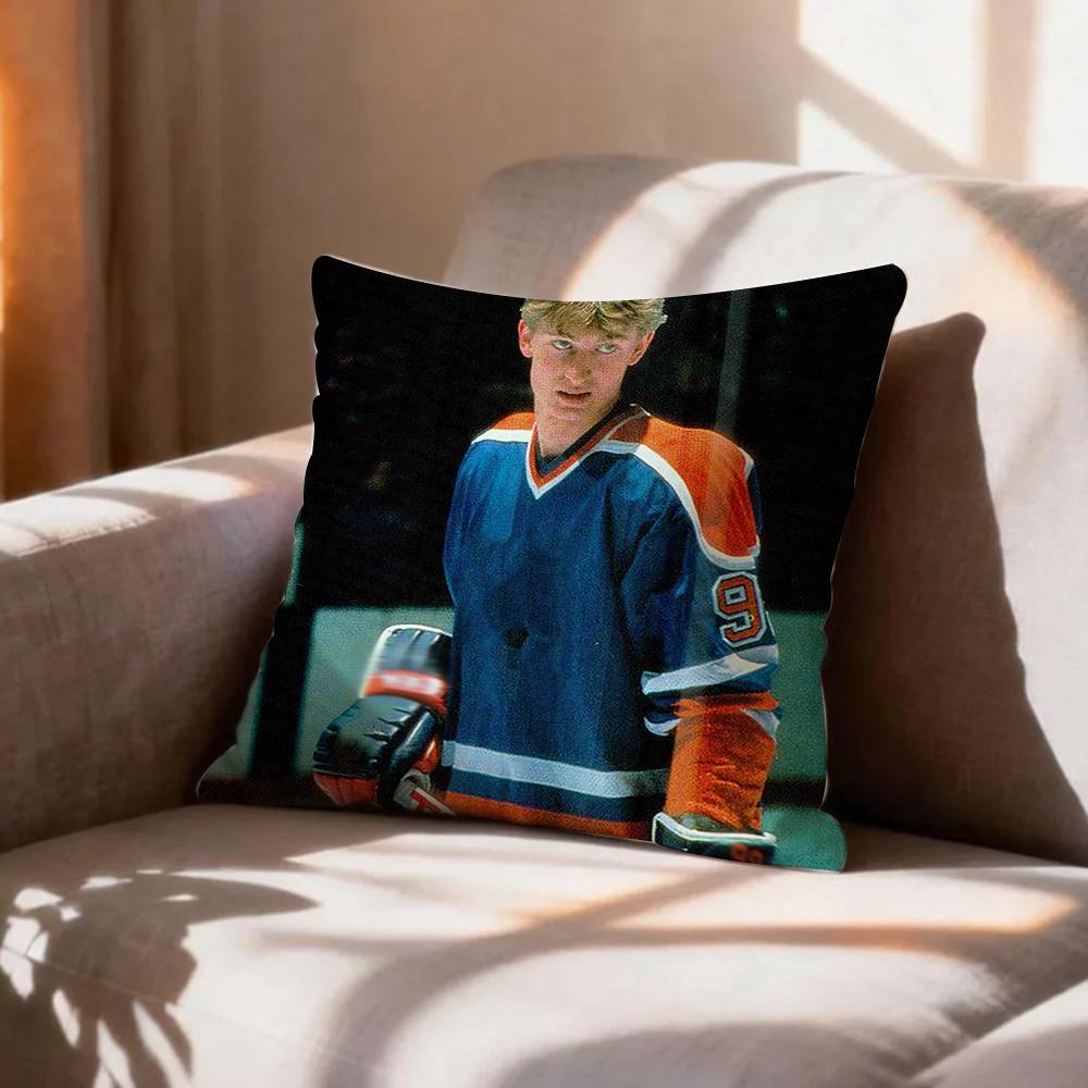 Ice HockeyWayne GGretzky Pillow Case Pattern Printed Pillowcase For Living Room Sofa Cushion Cover