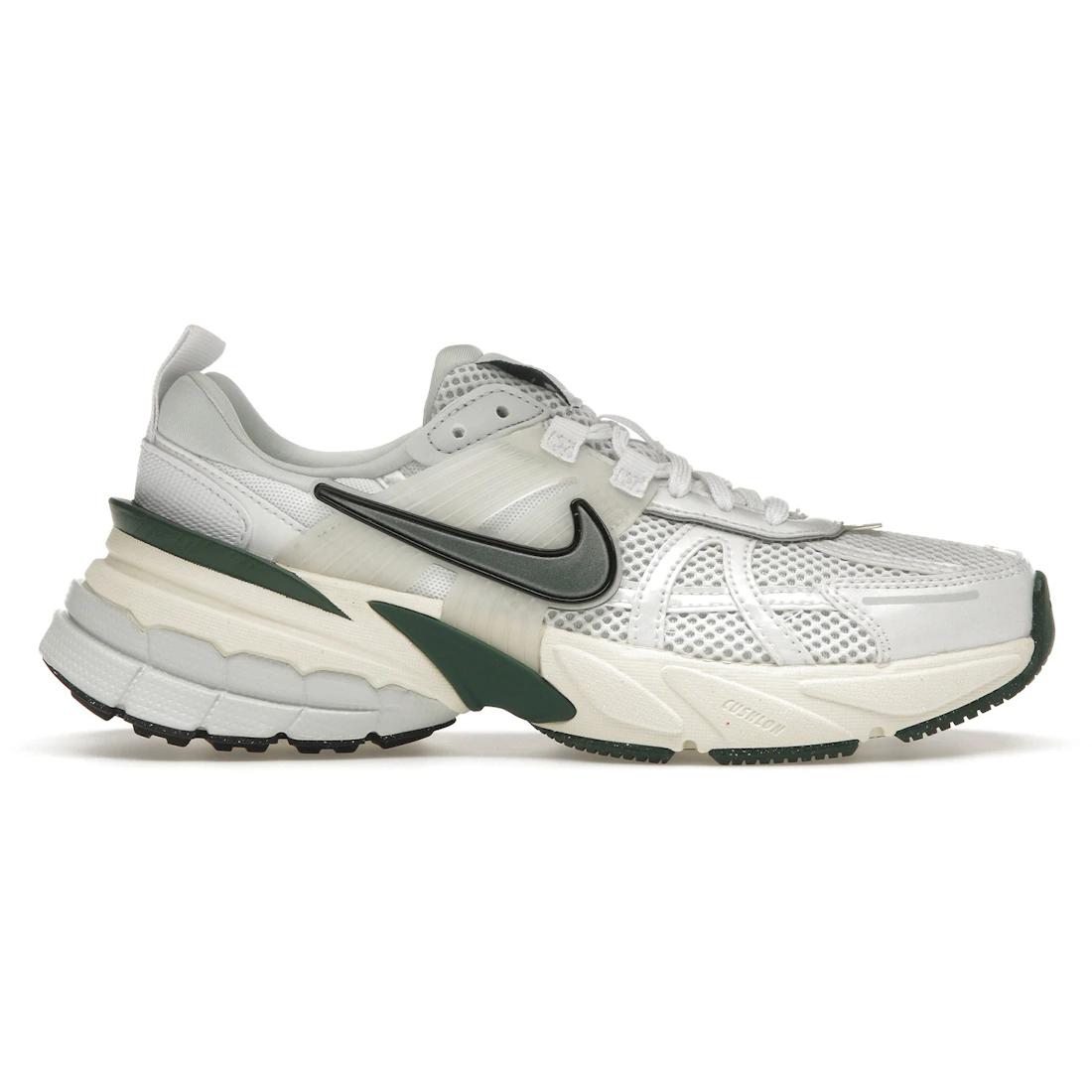 

Кроссовки Nike V2K Run Fir (Женский)(FD0736-101) 35.5
