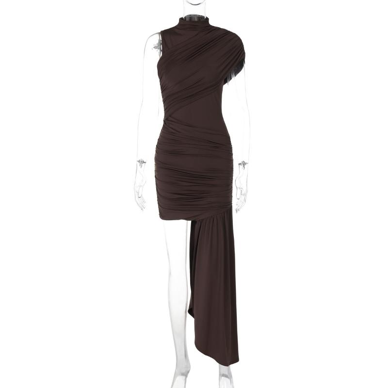 Summer European and American Round Neck Sleeveless Dress with Sloping Shoulders, Pleats, and Irregular Hips