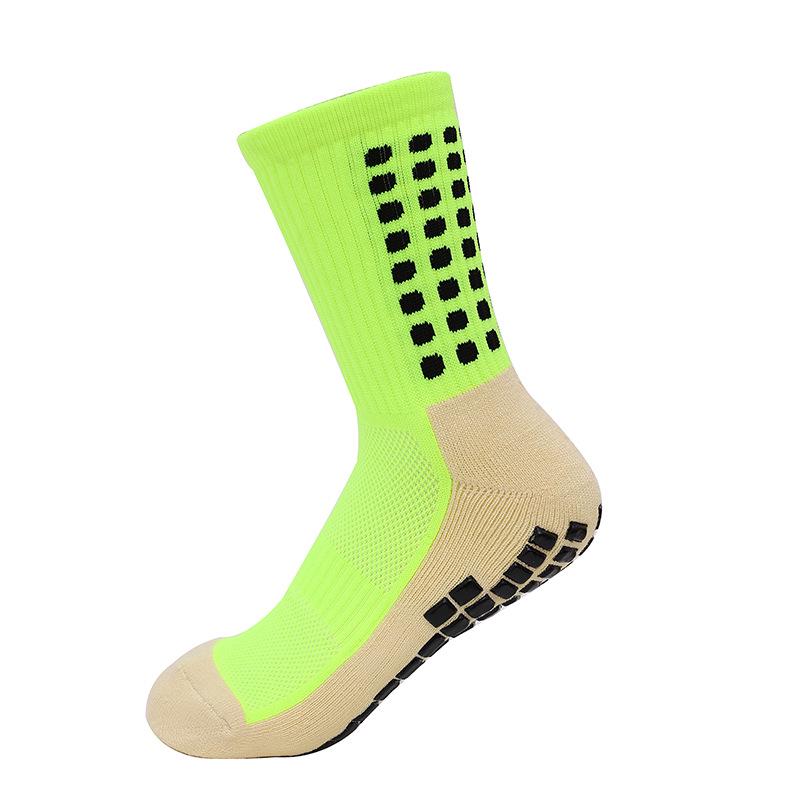 Anti-Slip Mid-Calf SoccerGrip Professional Soccer Socks - Wear-Resistant Sports Gear