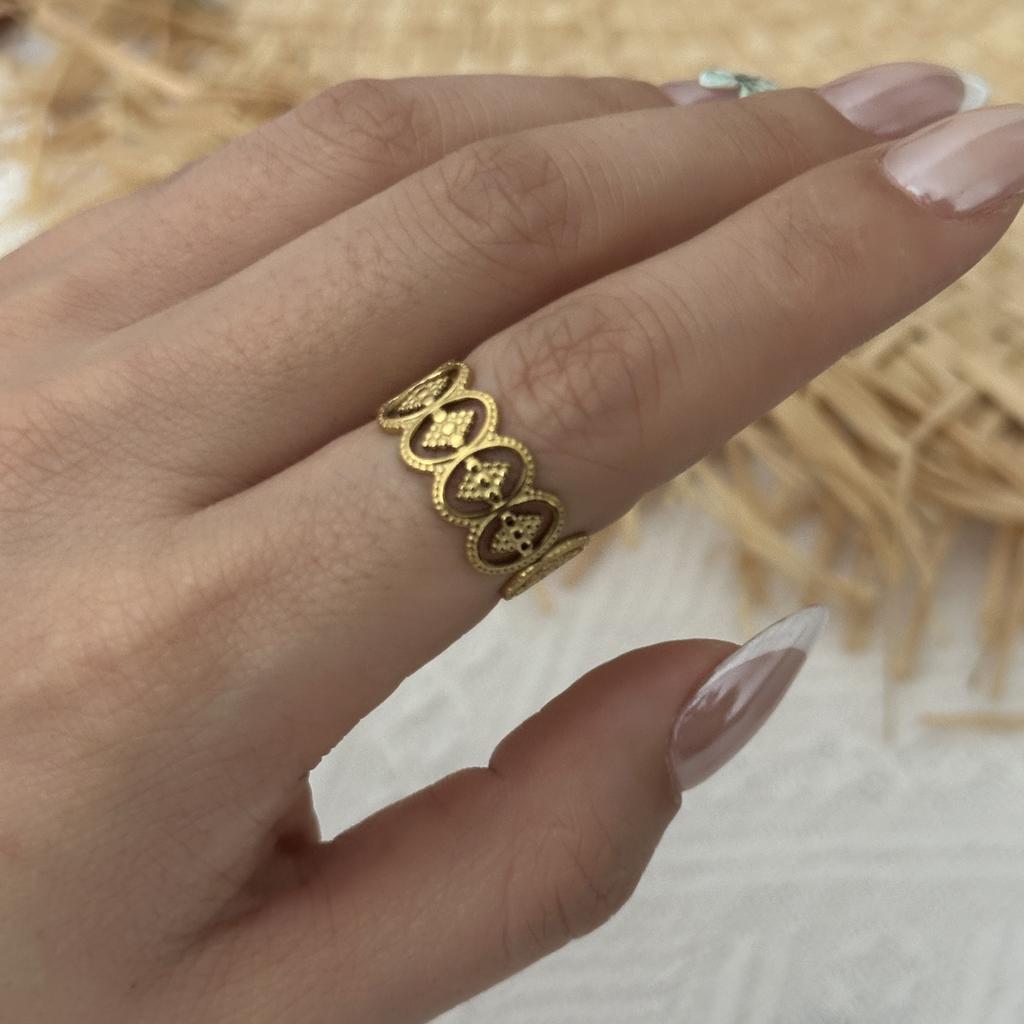 Stainless Steel Gold Color Love Heart Ring Set For Women Hollow Flower Geometric Finger Rings Party Vacation Waterproof Jewelry