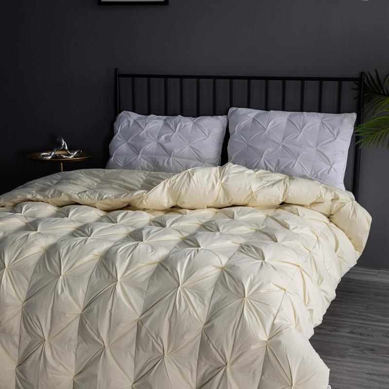 Ultra-Warm Goose Down Comforter, Pinch Pleat Duvet Insert, Lightweight Fluffy Duvet for All Season, Premium 100% Cotton Shell